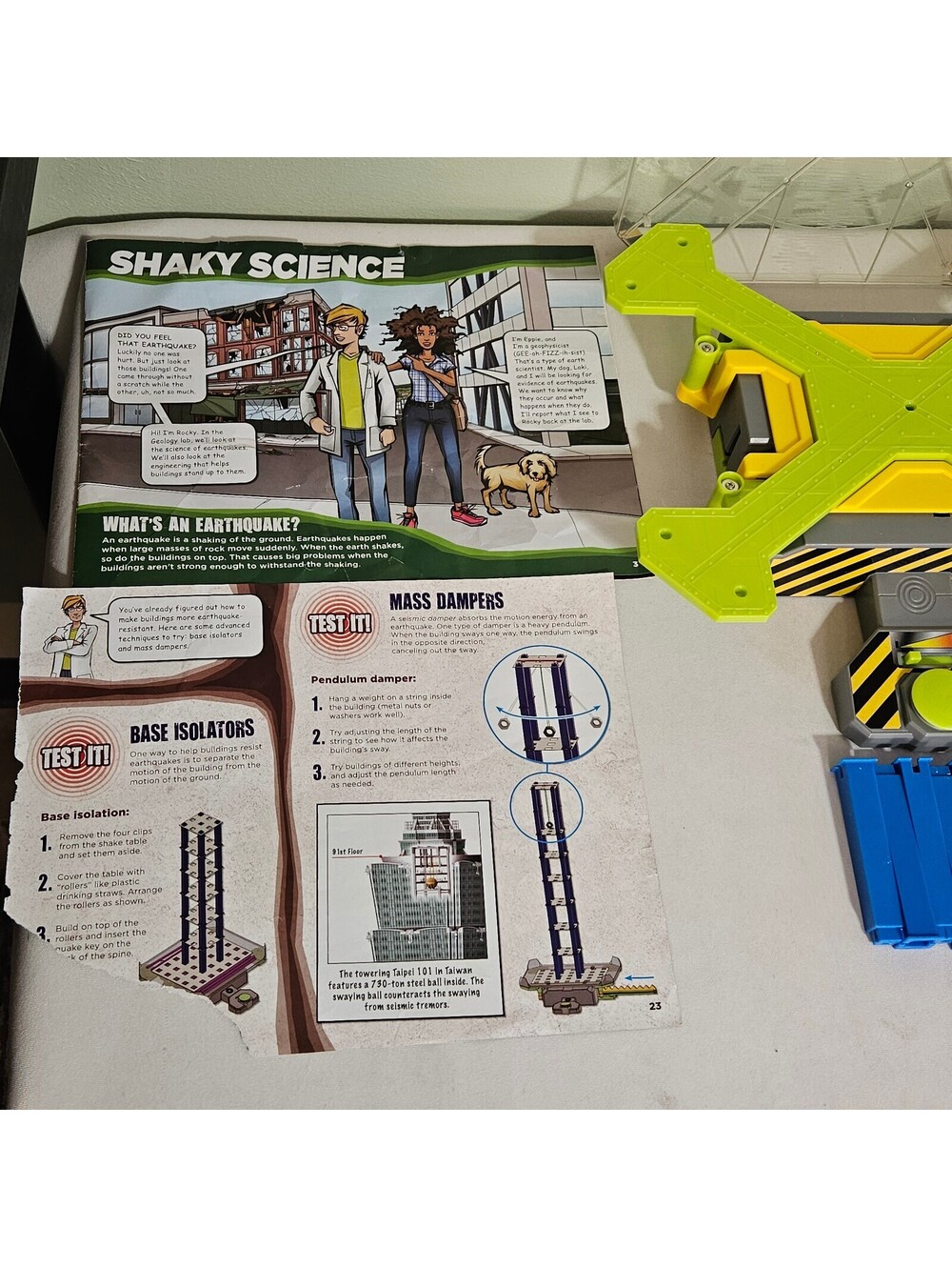 SmartLab Aftershock Earthquake Lab 90% Complete Science Motorized Shake Table - Picture 4 of 7